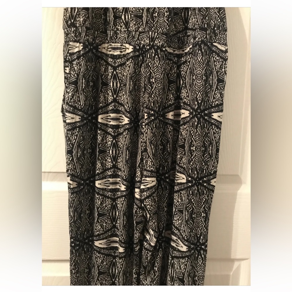 Mind Code Adjustable Spaghetti Strap Romper Size L - Picture 12 of 13